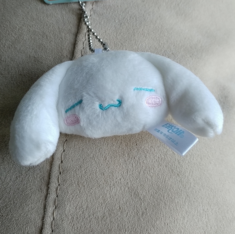 Sanrio Cinnamoroll sleeping pastel mini plush charm